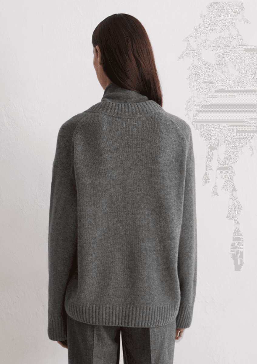 Relaxed V-neck sweater/ Marc O`Polo