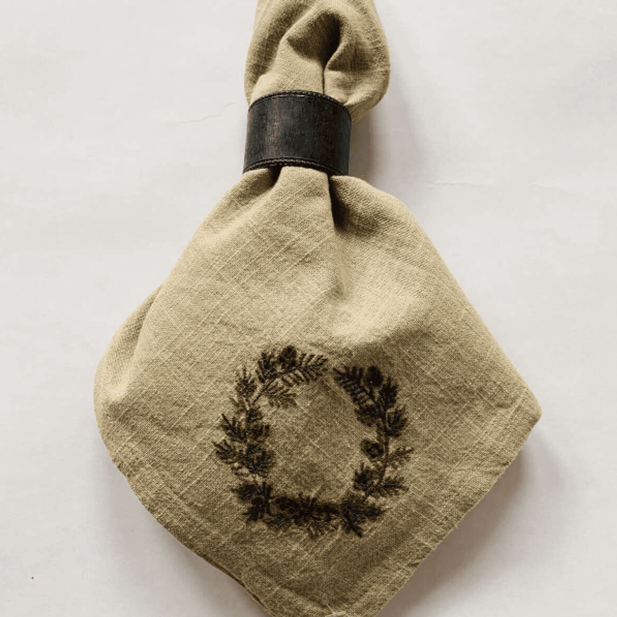 Tøyserviett 45×45 cm krans/ Trend