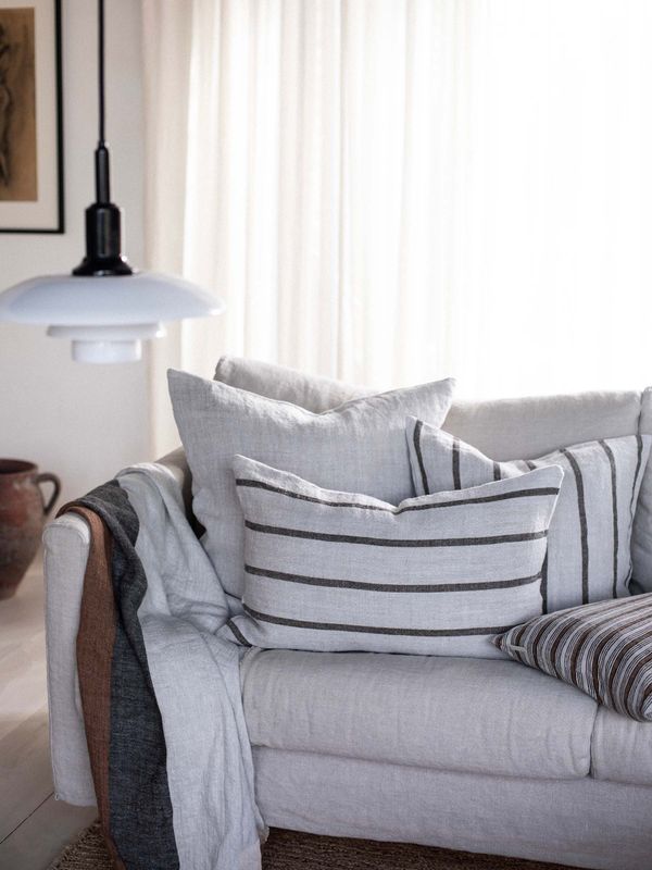 Malou cushion cover - 60x60/ Tell Me More